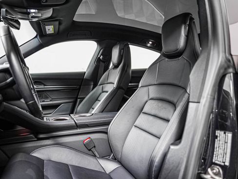 Certified 2025 Porsche Taycan RWD image 5