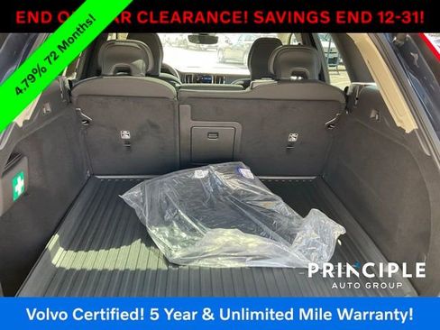 Certified 2024 Volvo XC60 B5 Core w/ Protection Package Premier image 25