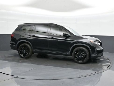 Used 2022 Honda Pilot Black Edition image 3