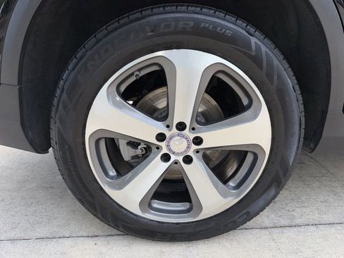 Used 2017 Mercedes-Benz GLC 300 image 38