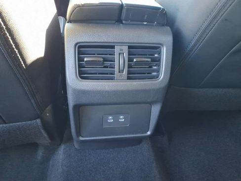 Certified 2026 Nissan Rogue SL AWD/4WD image 18