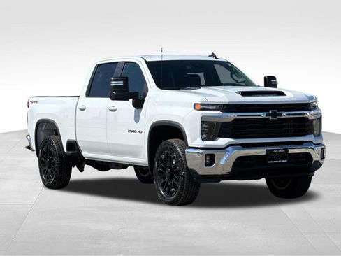 New 2026 Chevrolet Silverado 2500 LT w/ Leather Package AWD/4WD image 7