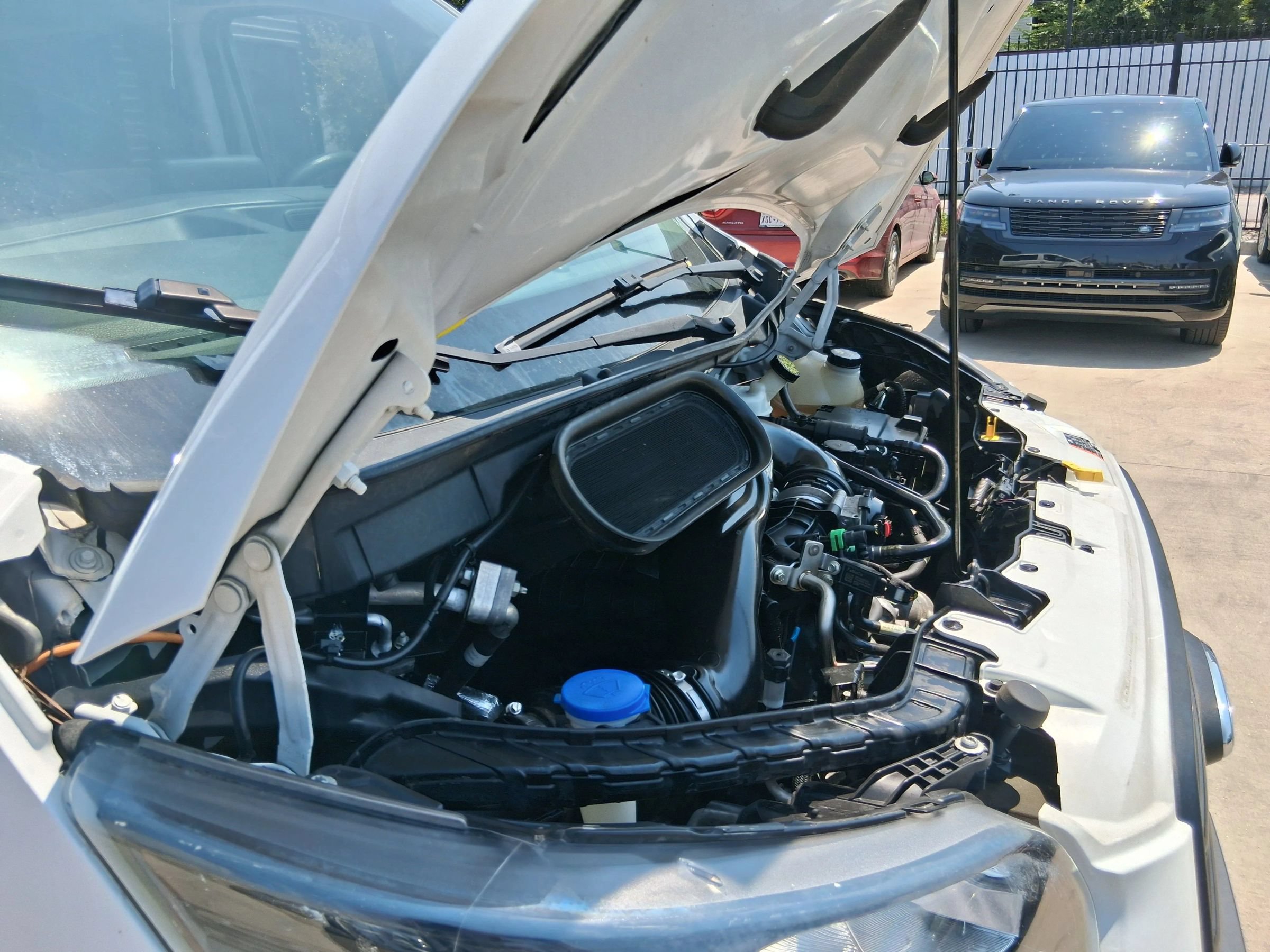 Used 2020 Ford Transit 150 XL RWD image 16