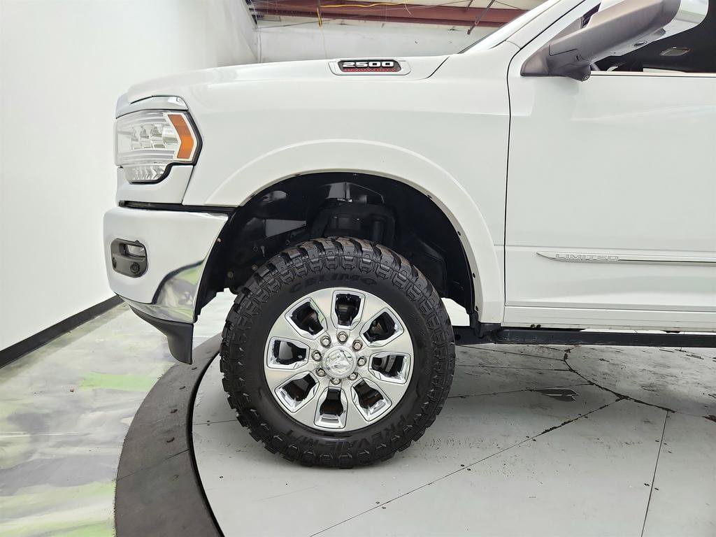 Used 2022 RAM 2500 Limited AWD/4WD image 30