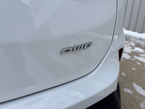 Used 2024 Ford Edge SEL w/ Convenience Package AWD/4WD image 9