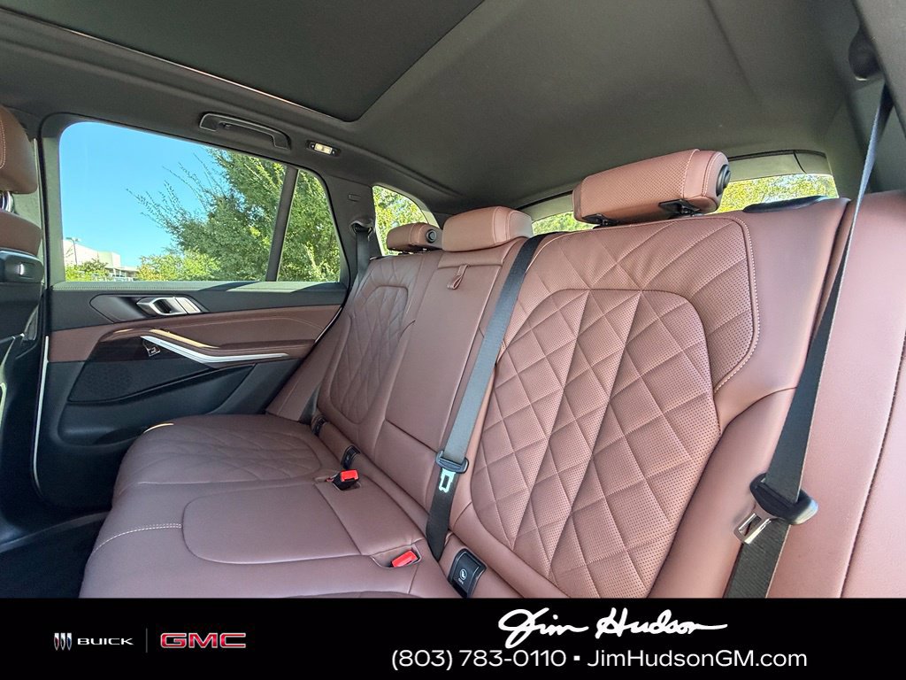Used 2025 BMW X5 xDrive50e w/ Climate Comfort Package AWD/4WD image 25