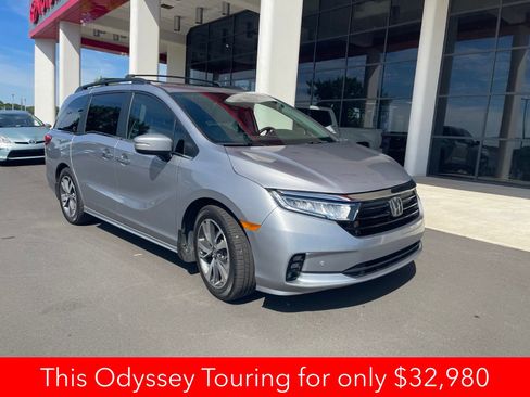 Used 2022 Honda Odyssey Touring image 5