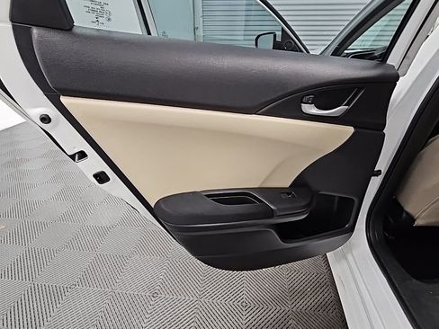 Used 2021 Honda Civic EX image 25