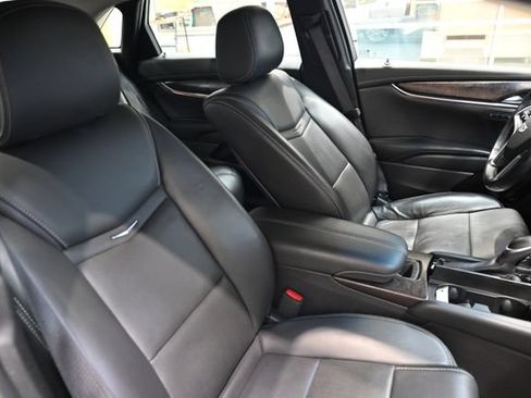 Used 2019 Cadillac XTS Luxury FWD image 8