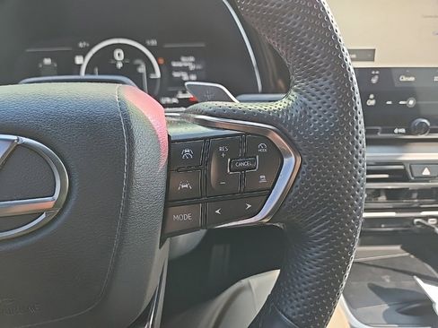 Used 2024 Lexus TX 500h AWD image 15