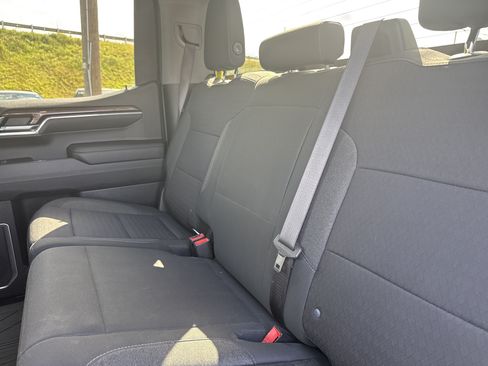 Used 2023 Chevrolet Silverado 1500 LT Trail Boss w/ LPO, Dark Essentials Package AWD/4WD image 13