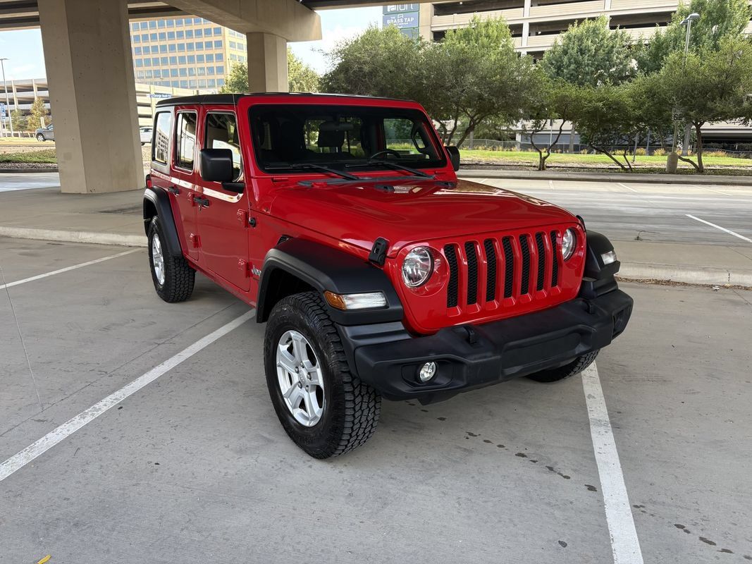 Used 2018 Jeep Wrangler Unlimited Sport S AWD/4WD image 4