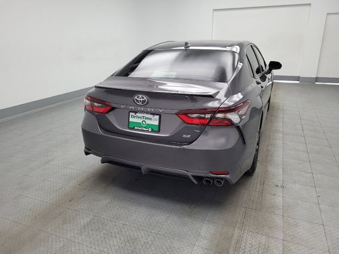 Used 2023 Toyota Camry SE FWD image 7