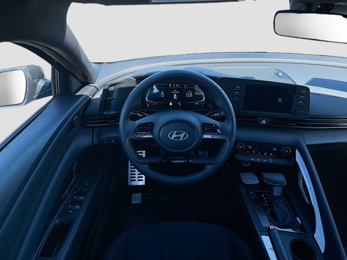 New 2026 Hyundai Elantra Sport FWD image 15