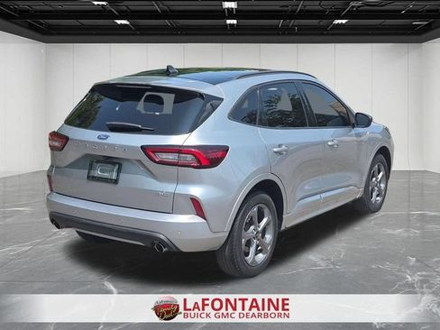 Used 2023 Ford Escape ST-Line w/ Tech Pack #1 AWD/4WD image 5