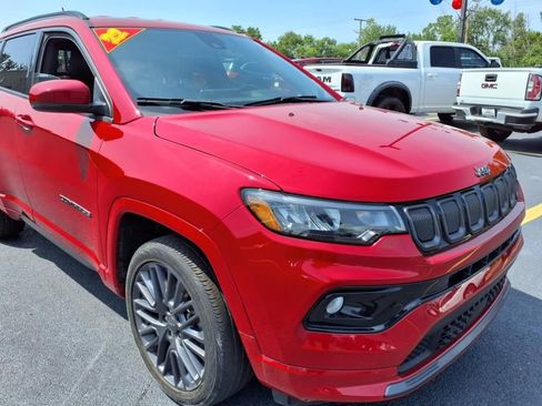 Used 2022 Jeep Compass Limited AWD/4WD image 8