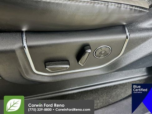 Used 2017 Ford F350 Platinum w/ Platinum Ultimate Package AWD/4WD image 22