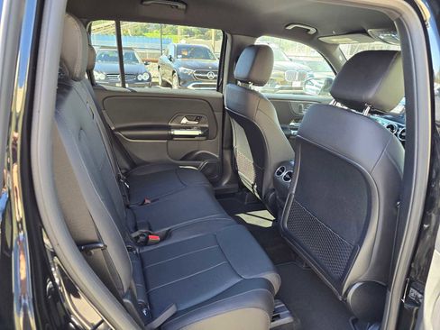 New 2026 Mercedes-Benz GLB 250 image 13