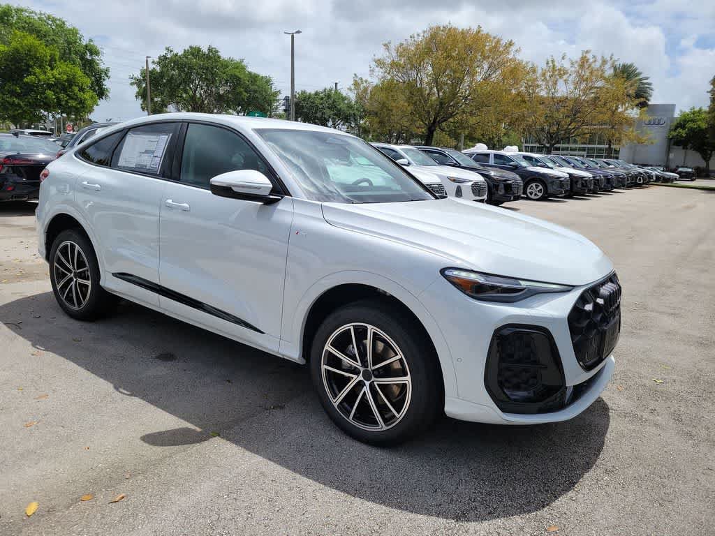 New 2026 Audi Q5 Premium Plus AWD/4WD image 2