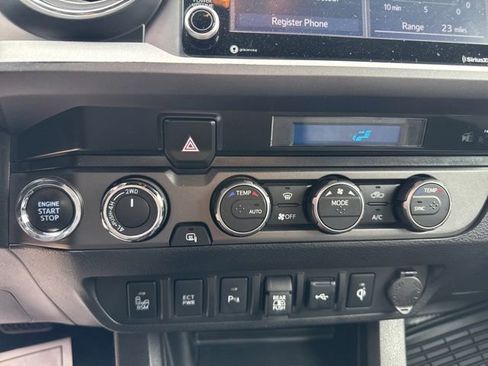 Used 2023 Toyota Tacoma TRD Sport w/ Technology Package AWD/4WD image 16