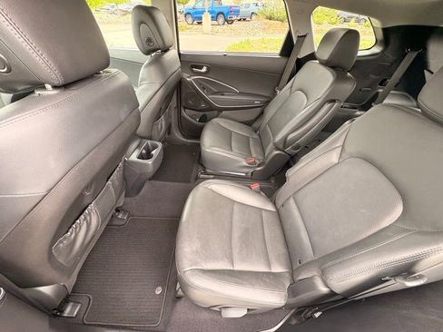 Used 2017 Hyundai Santa Fe Limited FWD image 30
