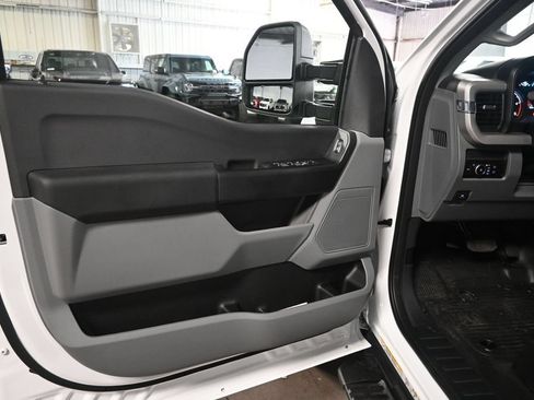 New 2026 Ford F450 XL w/ XL Chrome Package RWD image 23