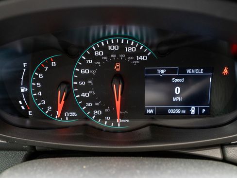 Used 2019 Chevrolet Trax LT w/ LT Convenience Package image 21