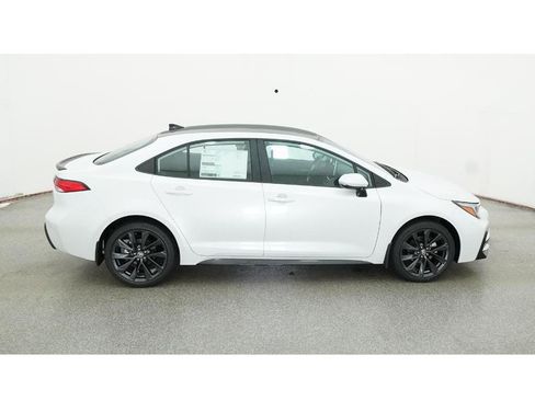 New 2026 Toyota Corolla SE image 11