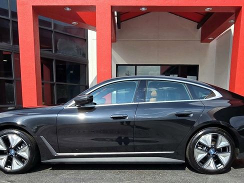 Used 2023 BMW i4 eDrive35 w/ Premium Package image 5