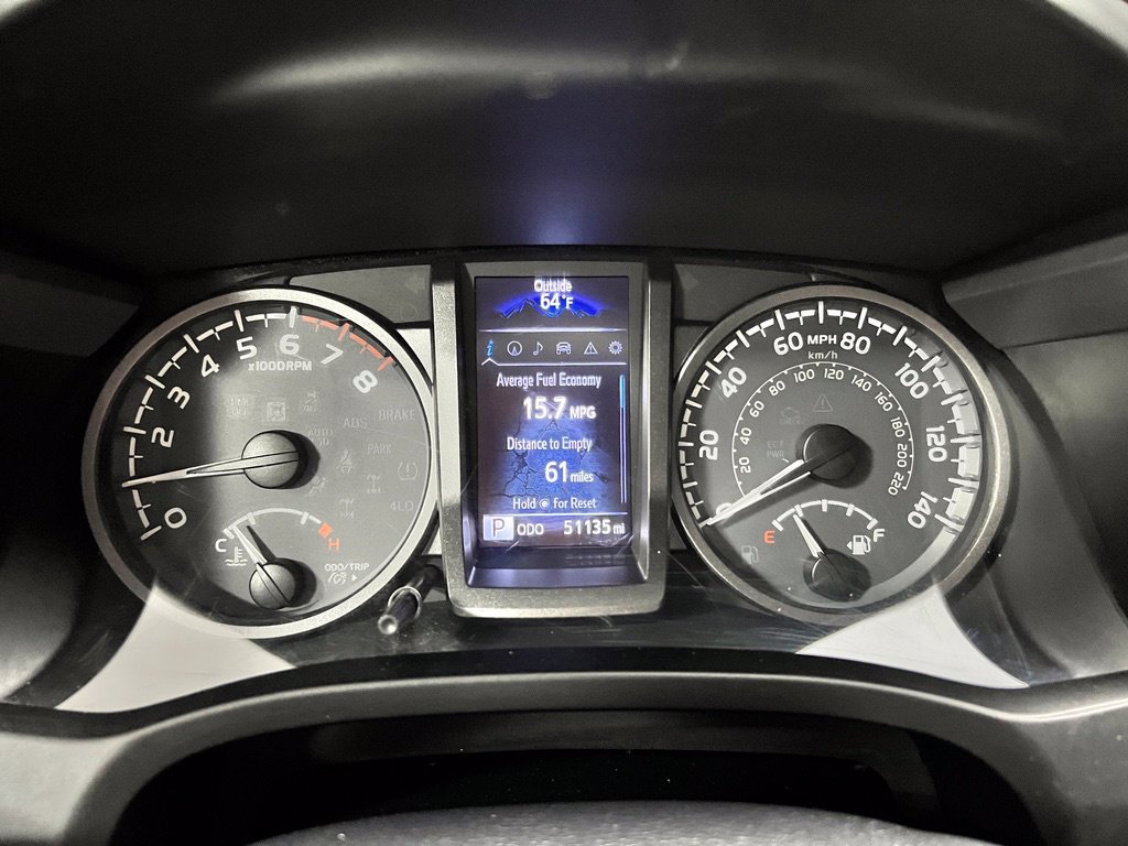 Used 2017 Toyota Tacoma TRD Off-Road w/ Tow Package (A/T) AWD/4WD image 25