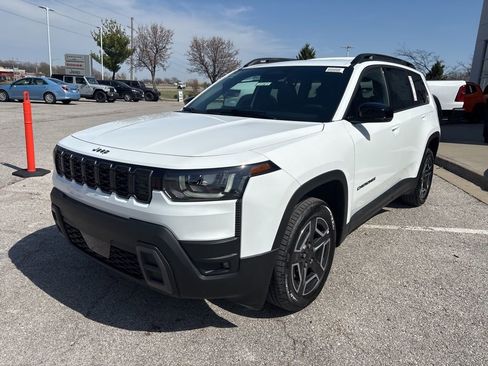 New 2026 Jeep Cherokee Limited AWD/4WD image 13