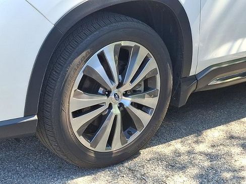 Used 2020 Subaru Ascent Touring AWD/4WD image 4