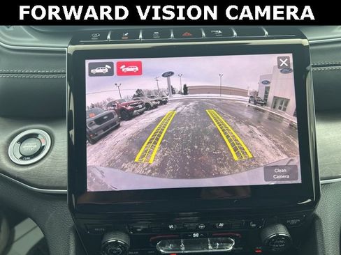 New 2025 Jeep Grand Cherokee Limited w/ Luxury Tech Group II image 33