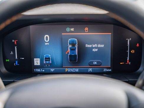 New 2025 Ford Maverick Tremor image 24