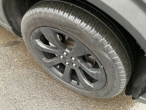 Certified 2023 Ford Explorer ST-Line w/ Class IV Trailer Tow Package image 9