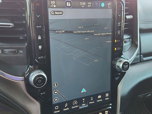 Used 2024 RAM 3500 Laramie image 17