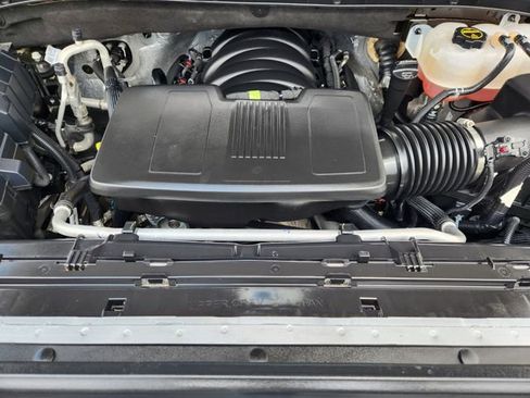 Used 2024 GMC Sierra 1500 SLT RWD image 30