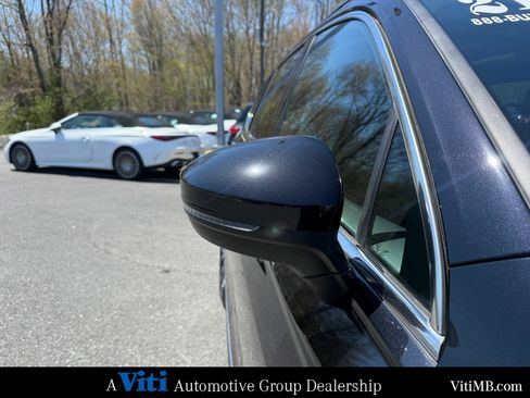 Used 2021 Volkswagen Tiguan SE AWD/4WD image 10
