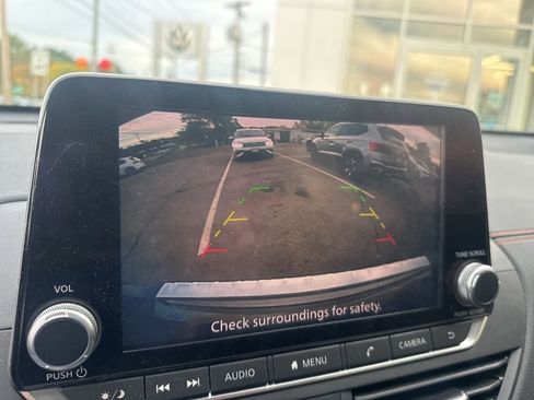 Used 2022 Nissan Altima 2.5 SR w/ Midnight Edition Package image 19