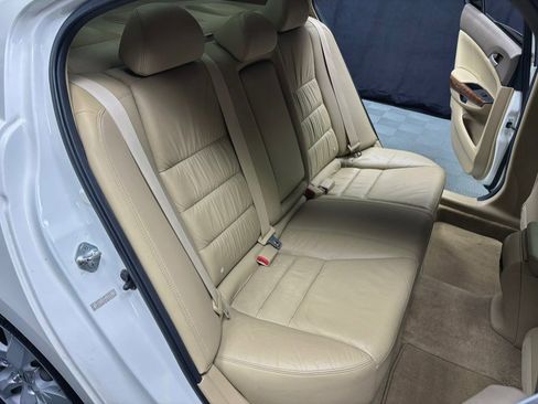 Used 2010 Honda Accord EX-L image 32