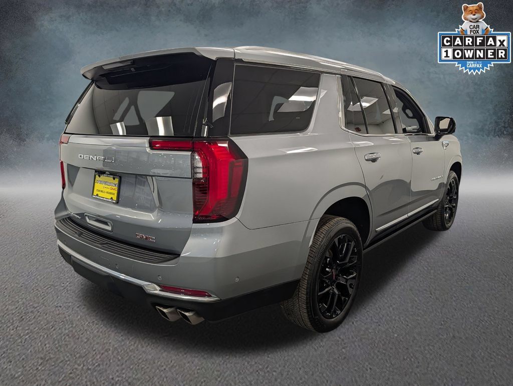 Used 2025 GMC Yukon Denali w/ Sun & Power Step Package AWD/4WD image 4
