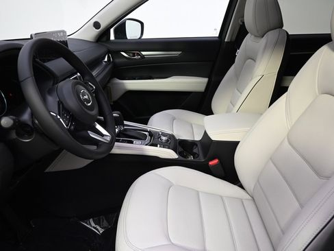 New 2025 MAZDA CX-5 AWD 2.5 S w/ Premium Plus Pkg image 13