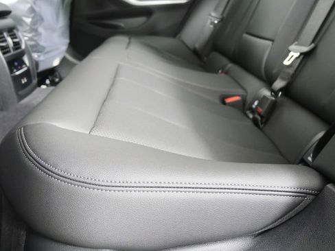 New 2026 BMW 330i Sedan w/ M Sport Package image 15