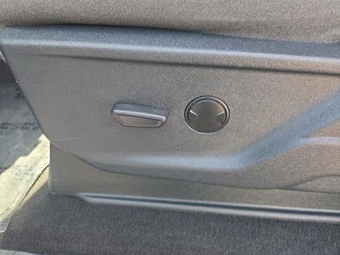 Certified 2025 Ford F250 XLT AWD/4WD image 19