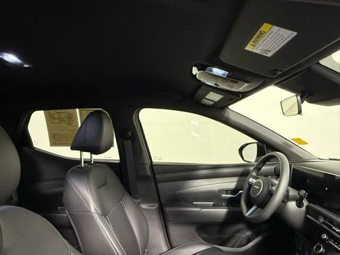 Used 2025 Hyundai Santa Cruz SEL image 57