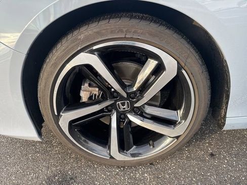 Certified 2022 Honda Accord Sport image 11