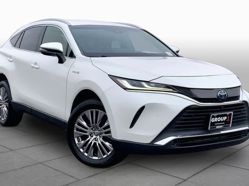 Used 2021 Toyota Venza Limited AWD/4WD image 3