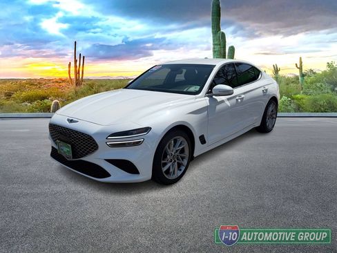 Used 2022 Genesis G70 2.0T RWD image 5