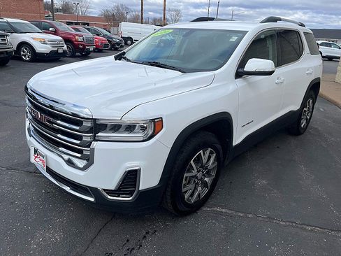 Used 2020 GMC Acadia SLE w/ Driver Convenience Package image 4