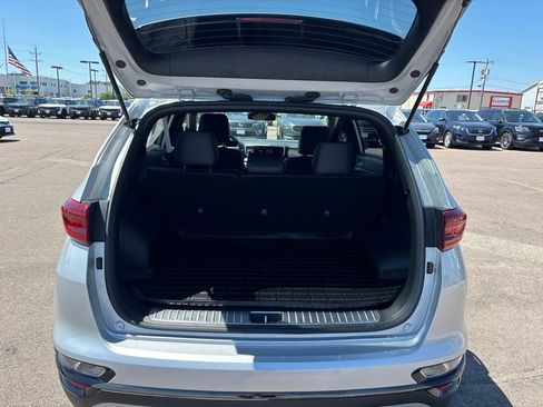 Used 2020 Kia Sportage S w/ S Sunroof Package AWD/4WD image 32